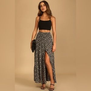 Lulu’s Black Floral Print Tiered Maxi Skirt